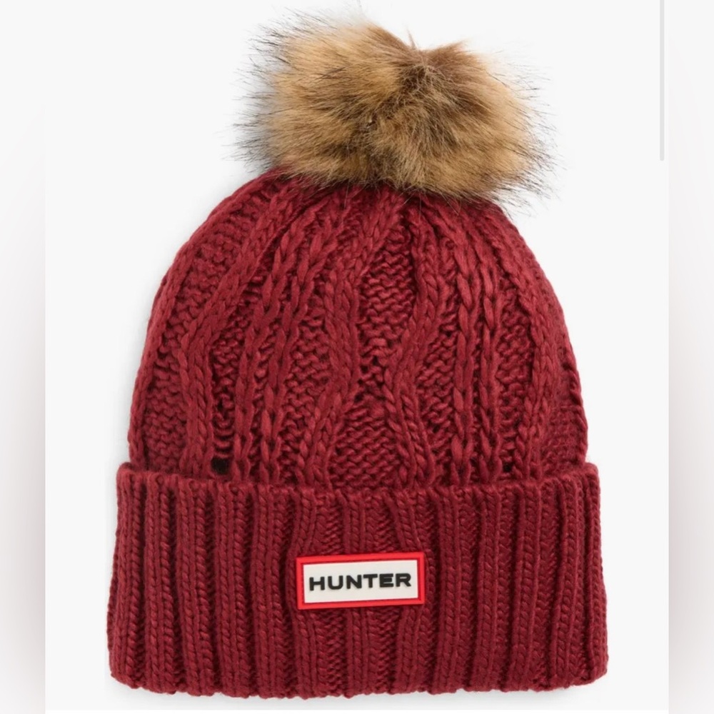 Hunter cable knit faux fur pompom fleece lined hat